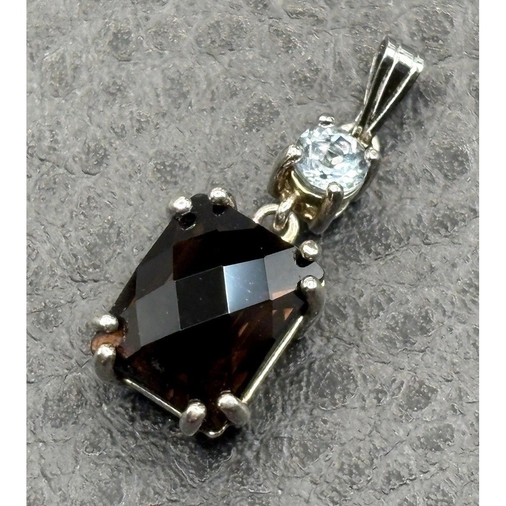 Ross Simons Sterling Silver Brown Blue Cushion Cut Stone Pendant Necklace 925